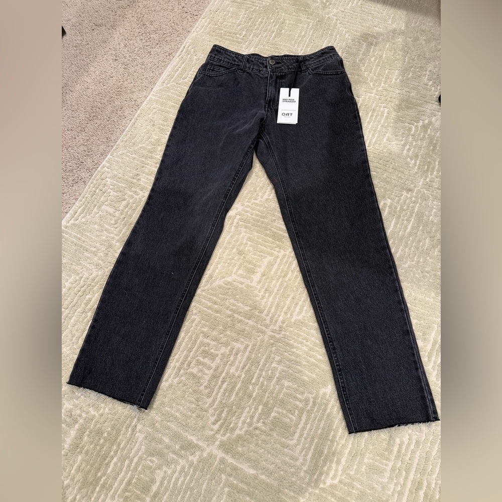Classic High-Rise Black Women's Jeans NWT 6/28 - Picture 2 of 5